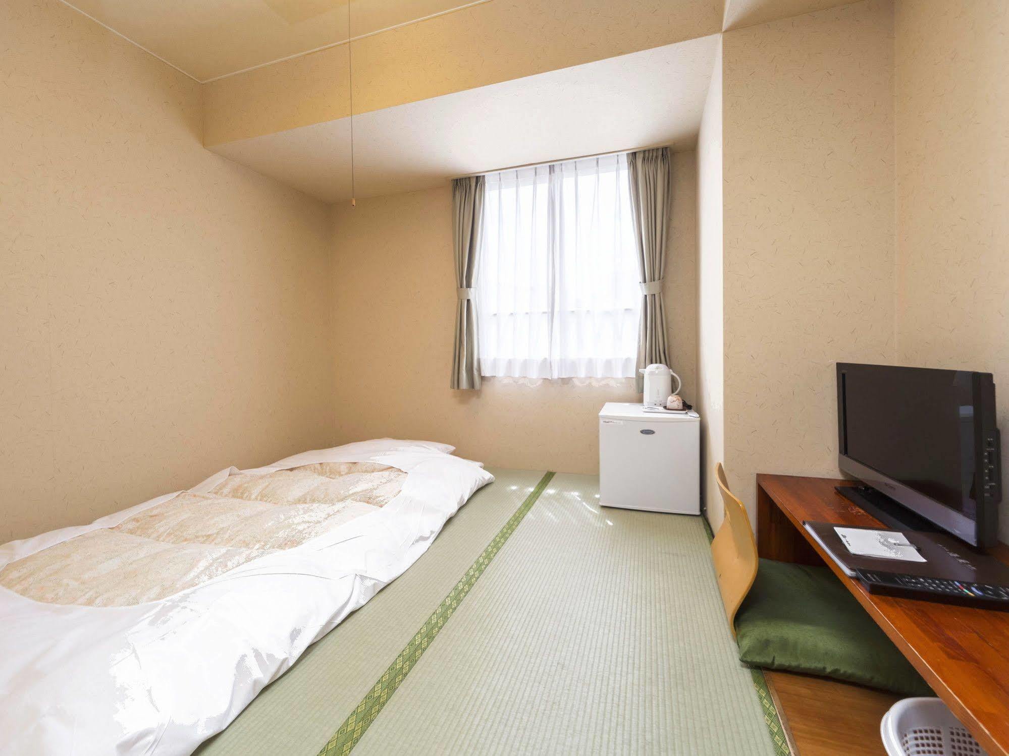 Hotel Minatoya Kōchi Esterno foto
