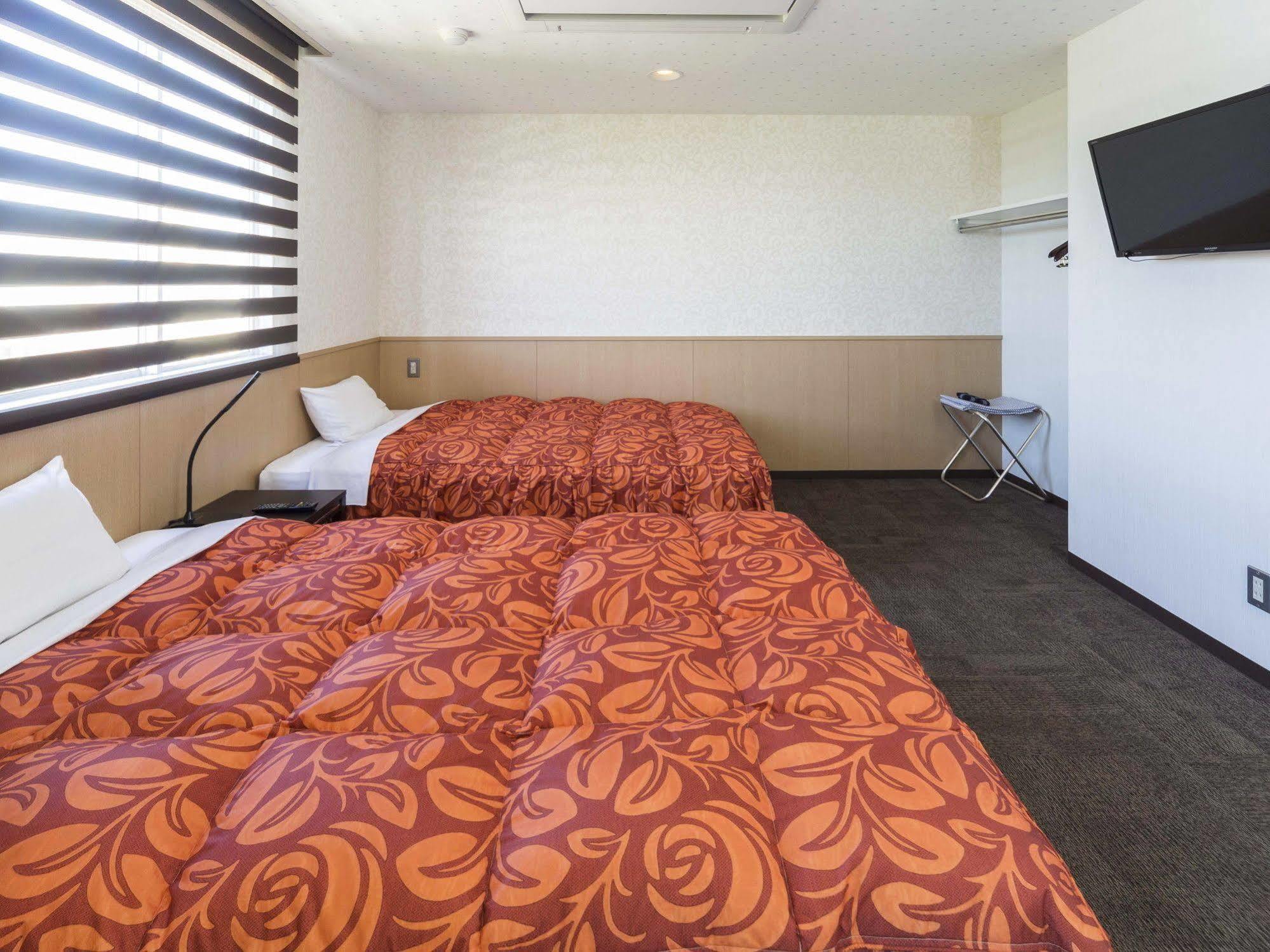 Hotel Minatoya Kōchi Esterno foto